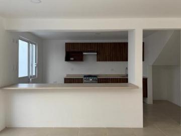 VENTA DE CASAS CON AMPLIOS ESPACIOS A 5 MIN DE PERIPLAZA PUEBLA