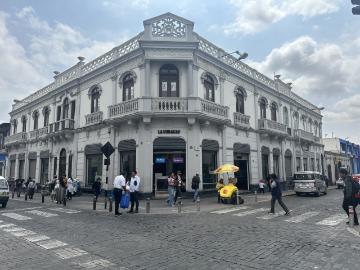 VENTA DE CASONA EN CENTRO HISTORICO DE AREQUIPA