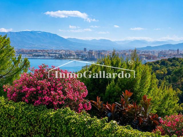Venta de chalet adosado en Cerrado de Calderón