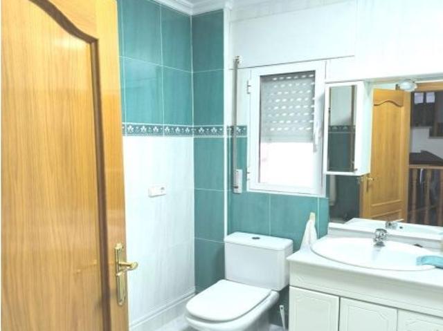 VENTA DE CHALET EN SANTIAGO DE LA RIBERA A 1200M DEL MAR