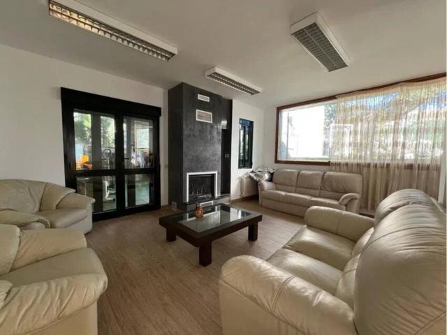 Venta de chalet pareado en El Espinar