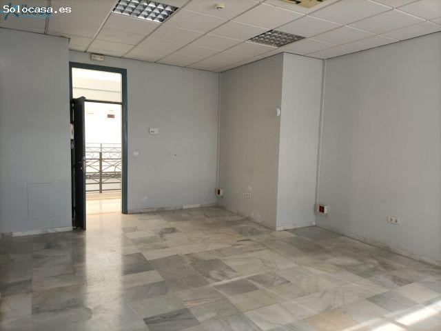 Venta de Comercial + Oficina en Mairena del Aljarafe PISA