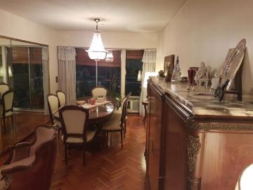 Venta de Departamento 5 o mas ambientes en Recoleta