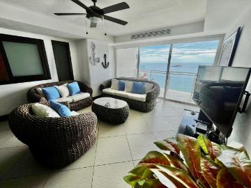 Venta de Departamento con Incre?ble Vista al Mar en BVG Marina Ixtapa