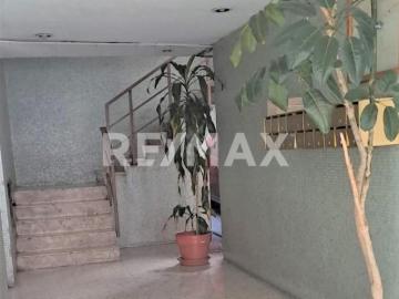 Venta de departamento a unos pasos del metrobús xola