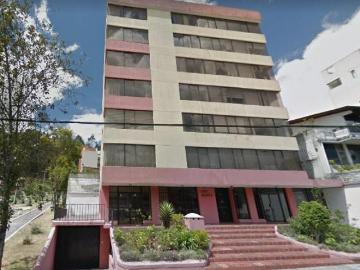 Venta de Departamento de 3 dormitorios en la Av. Eloy Alfaro Departamento en Venta en Quito EL BATAN