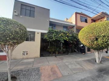 VENTA DE DEPARTAMENTO en 2do. Piso+ Aires, por 219 m2 EN CERCADO DE LIMA