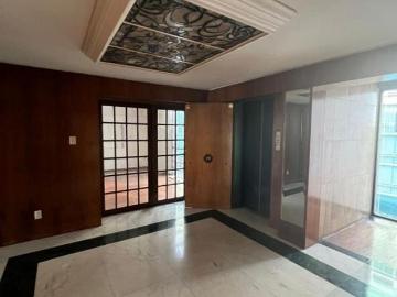 Venta de departamento en Lomas de Tecamachalco, un departamento por piso