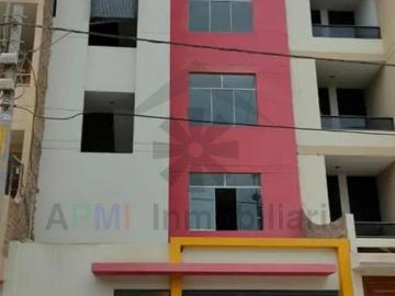 VENTA DE DEPARTAMENTO EN QUINTO PISO CERCA DEL MALL AVENTURA EN CHICLAYO