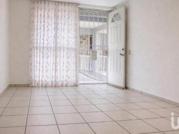 VENTA DE DEPARTAMENTO FRENTE A PLAZA OCEANIA CDMX