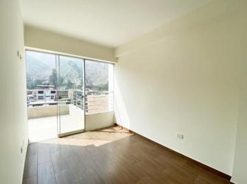 VENTA DE DUPLEX 2 DORMITORIOS CON BALCON Y TERRAZA LIMITE DE LA MOLINA CON ATE