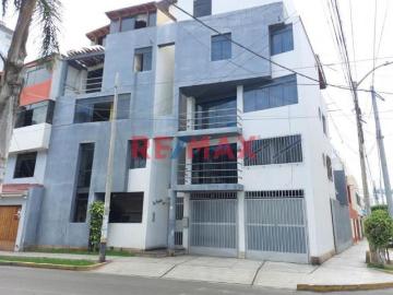 Venta De Duplex En 1Er Piso + Cochera En Urb California