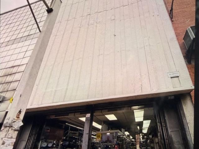 Venta de edificio blindado en la Avenida Baralt