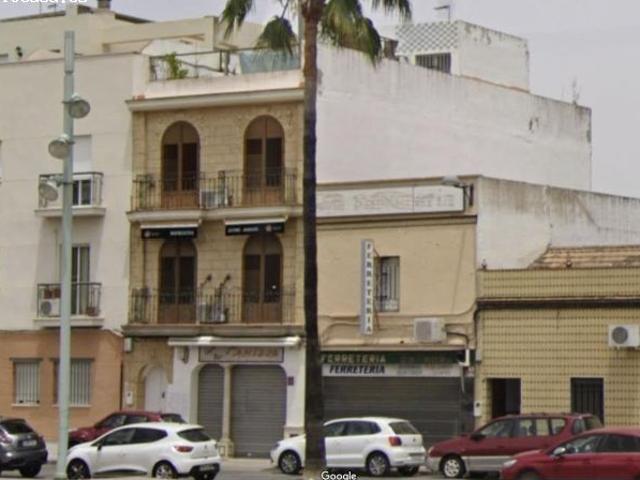 Venta de Edificio en Dos hermanas, zona Doña Mercedes