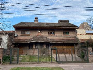 Venta de espectacular Casa 5 o mas ambientes en Tigre