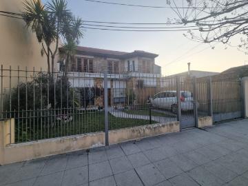Venta de espectacular Casa 5 o mas ambientes en Berazategui