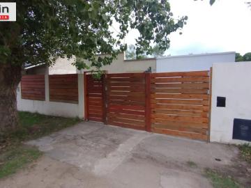 Venta de espectacular Casa 5 o mas ambientes en Miramar