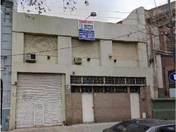 Venta de espectacular Galpón De 200 a 300 mts. en Barracas