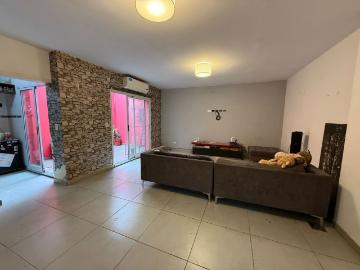 Venta de espectacular Departamento 3 ambientes en Avellaneda Sarandi