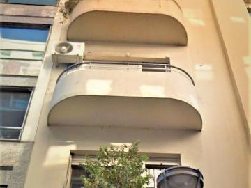 Venta de espectacular Departamento 3 ambientes en Centro / Microcentro