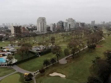 VENTA DE ESPECTACULAR PENTHOUSE FRENTE AL GOLF DE SAN ISIDRO Y CON VISTA AL MAR