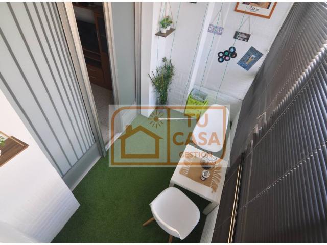 Venta de estupendo piso de tres dormitorios en el centro de Cáceres