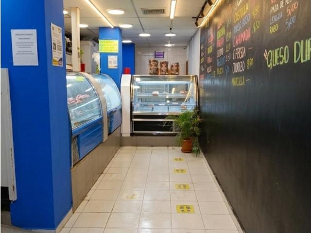 VENTA DE EQUIPOS FRIGORIFICO CON EXCELENTE LOCAL PUEBLO DE BARUTA /#LA