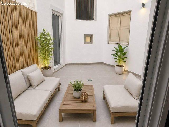 VENTA DE EXCELENTE ENTREPLANTA REFORMADA ZONA ALTOZANO