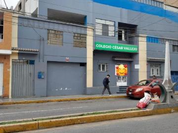 Venta de excelente local comercial en Huacho de 540 m2