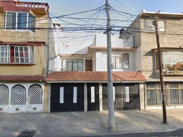 Venta de excelente y muy bonita casa en San Juan de Arag?n