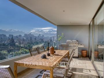 Venta de exclusivo departamento con vista al club de Golf y Plaza Loreto