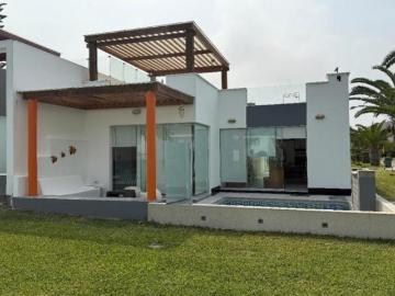 VENTA DE EXCLUSIVA CASA DE PLAYA CON PISCINA EN EL CONDOMINIO FARALLONES