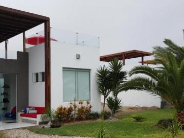 VENTA DE EXCLUSIVA CASA DE PLAYA EN PLAYA FARALLONES