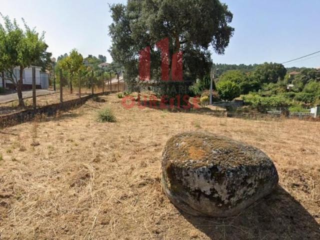 VENTA DE FINCA URBANA EN SOUTOPENEDO