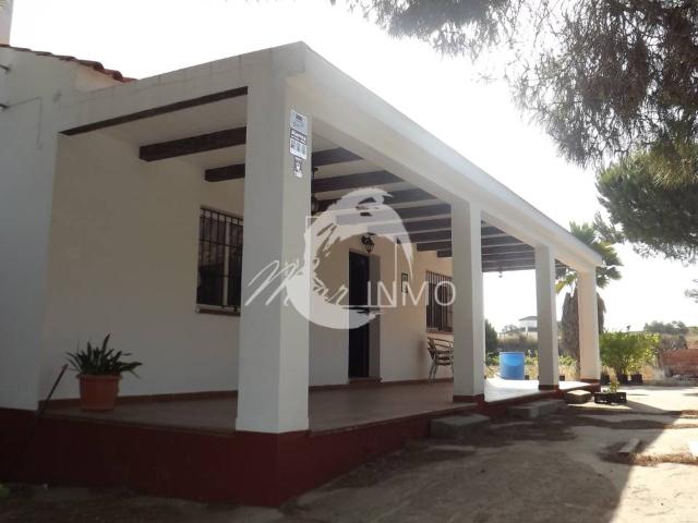 Venta de finca rústica con Casa en Cartaya