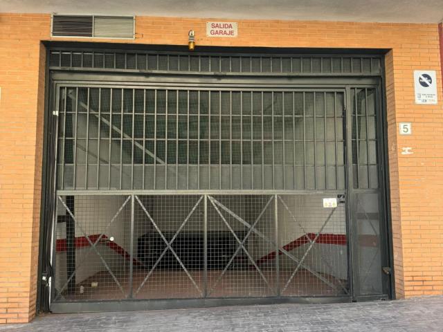 Venta de garaje en Teatinos