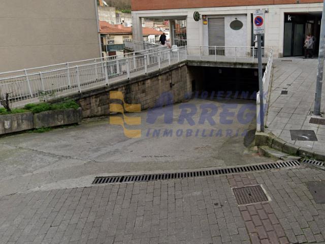 Venta de garaje cerrado en zona centro y buen acceso