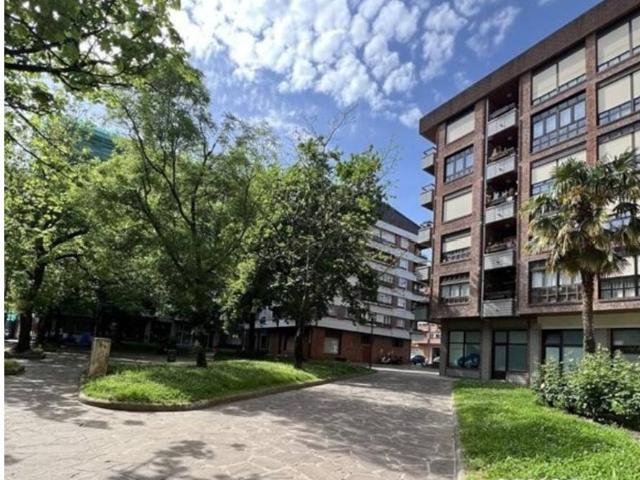 Venta de Garaje cerrado en Dumboa