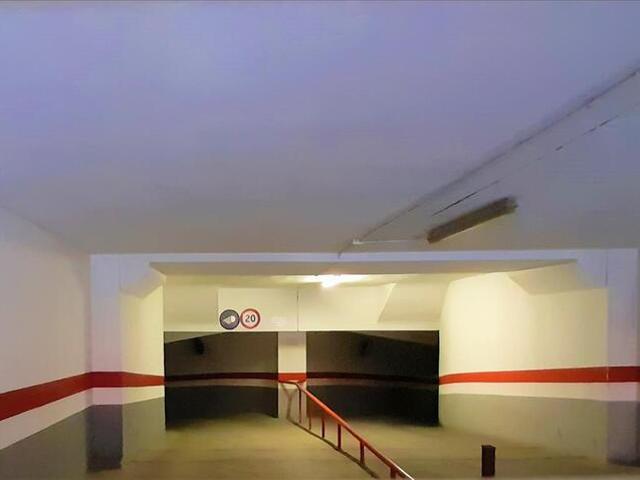 Venta de Garaje en Calle JUAN RAMON JIMENEZ Nº 5 7 Valencia