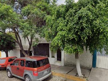 VENTA DE GRANDE CASA EN CALLE CERRO PRIETO, SN ANDRÉS ATENCO, TLALNEPANTLA, EDO JJ