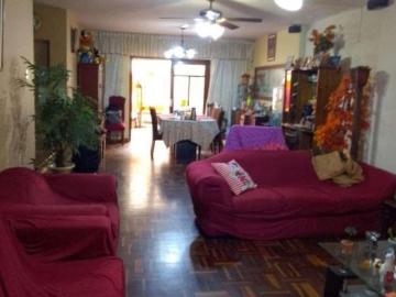 VENTA DE HERMOSA CASA DE 3 PLANTAS URB MARANGA FRENTE A PARQUE
