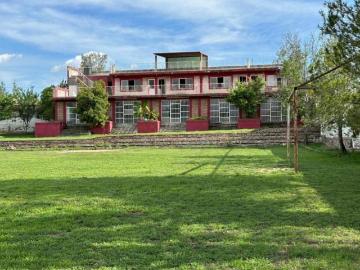 VENTA de hermosa CASA de CAMPO para la salida a Silao