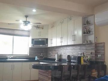 Venta de hermosa casa de playa en punta negra sur