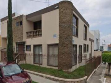 VENTA DE HERMOSA CASA EN GUADAJALARA, JALISCO