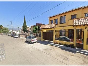 VENTA DE HERMOSA CASA EN OTAY, BAJA CALIFORNIA