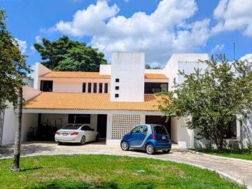 Venta de Hermosa casa en La Ceiba, Club de Golf con vista al campo