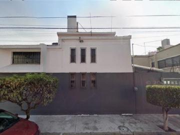 Venta de hermosa propeidad a solo 7 minutos de Parque Bicentenario