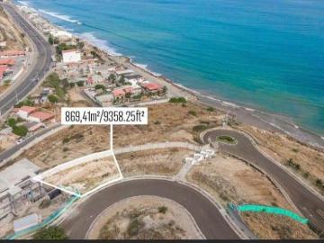 VENTA DE HERMOSO TERRENO CON VISTA AL MAR EN CIUDADELA SEGURA GUARDIANA 24/7 CONSTA DE GYM,IGLESIA Terreno en Venta en Manta MANTA