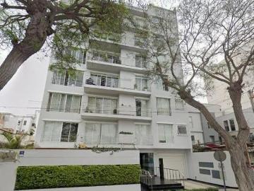 Venta de hermoso Triplex en excelente zona de San Isidro