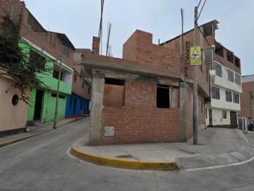 venta de Inmueble en san juan de miraflores 1 Y 2 piso en casco con proyección A 4 pisos